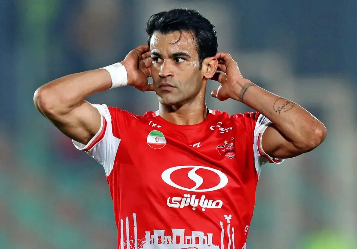 رونمایی رسمی از عیسی آل کثیر