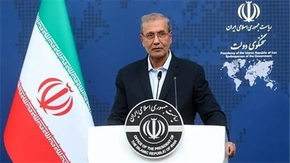 ظرفیت شبکه بهداشتی کشور برای واکسیناسیون فراتر از ۵۰۰ تا۶۰۰ هزار دوز در روز رسیده است/ کارنامه سیاه‌نمایی توسط رسانه‌های پروژه‌ای خارجی و مخالفان داخلی به جای مانده است