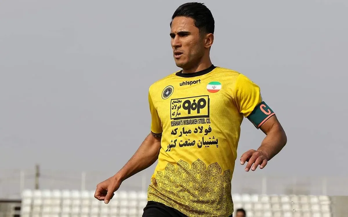 پای صحبت کاپیتانی که دوست داشت با قهرمانی از تیمش جدا شود؛ ولی نشد