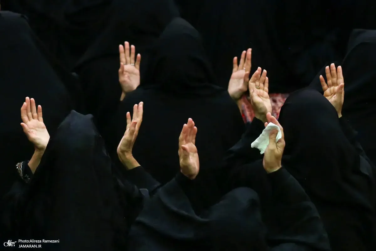 ببینید | در این تکیه منحصر به فرد زنان صحنه‌گردان هستند