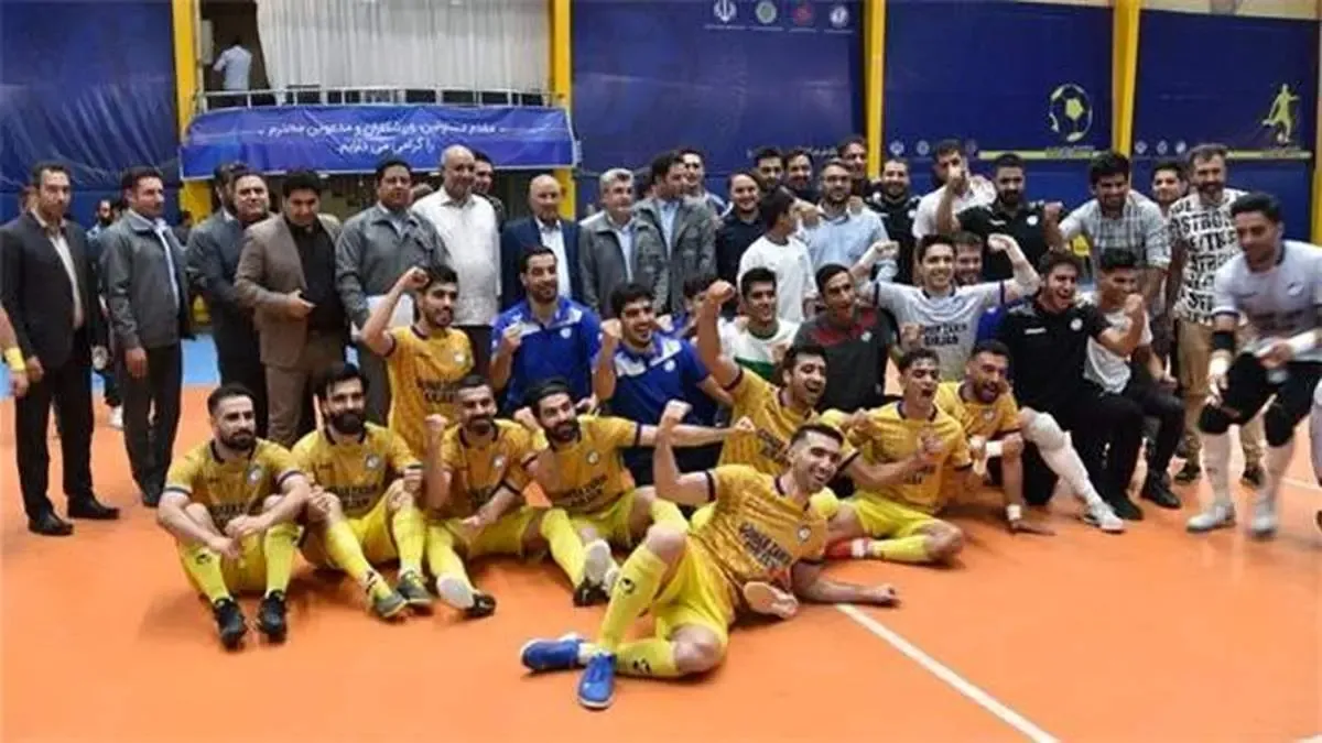 گهرزمین قهرمان و به لیگ برتر فوتسال کشور صعود کرد