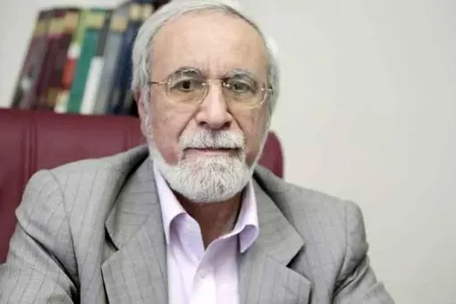 اگر سه قوه در اختیار یک جریان قرار بگیرد با آمریکا مذاکره می کنند