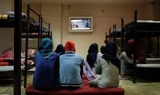 سامان‌سرای زنان کارتن خواب/ عکس:اصغر خمسه