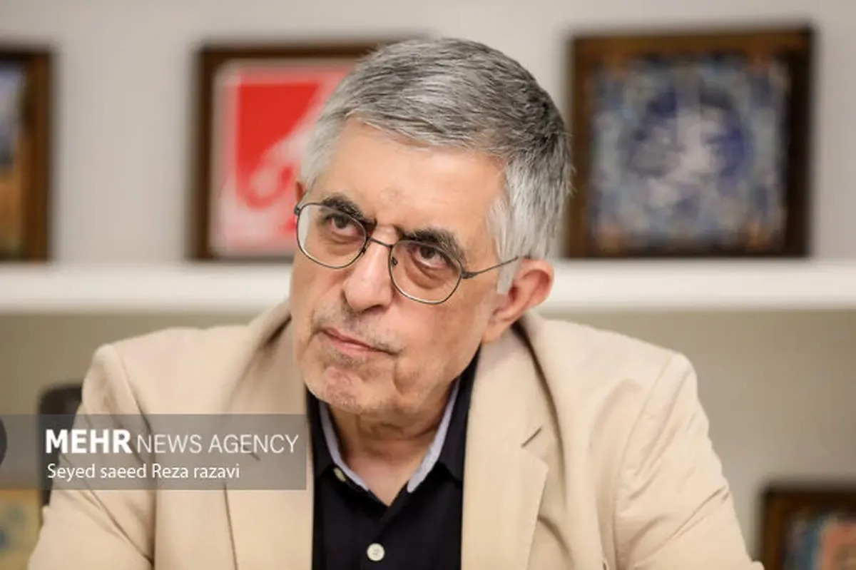 انتقاد روزنامه کرباسچی از قطار پنجر دولت