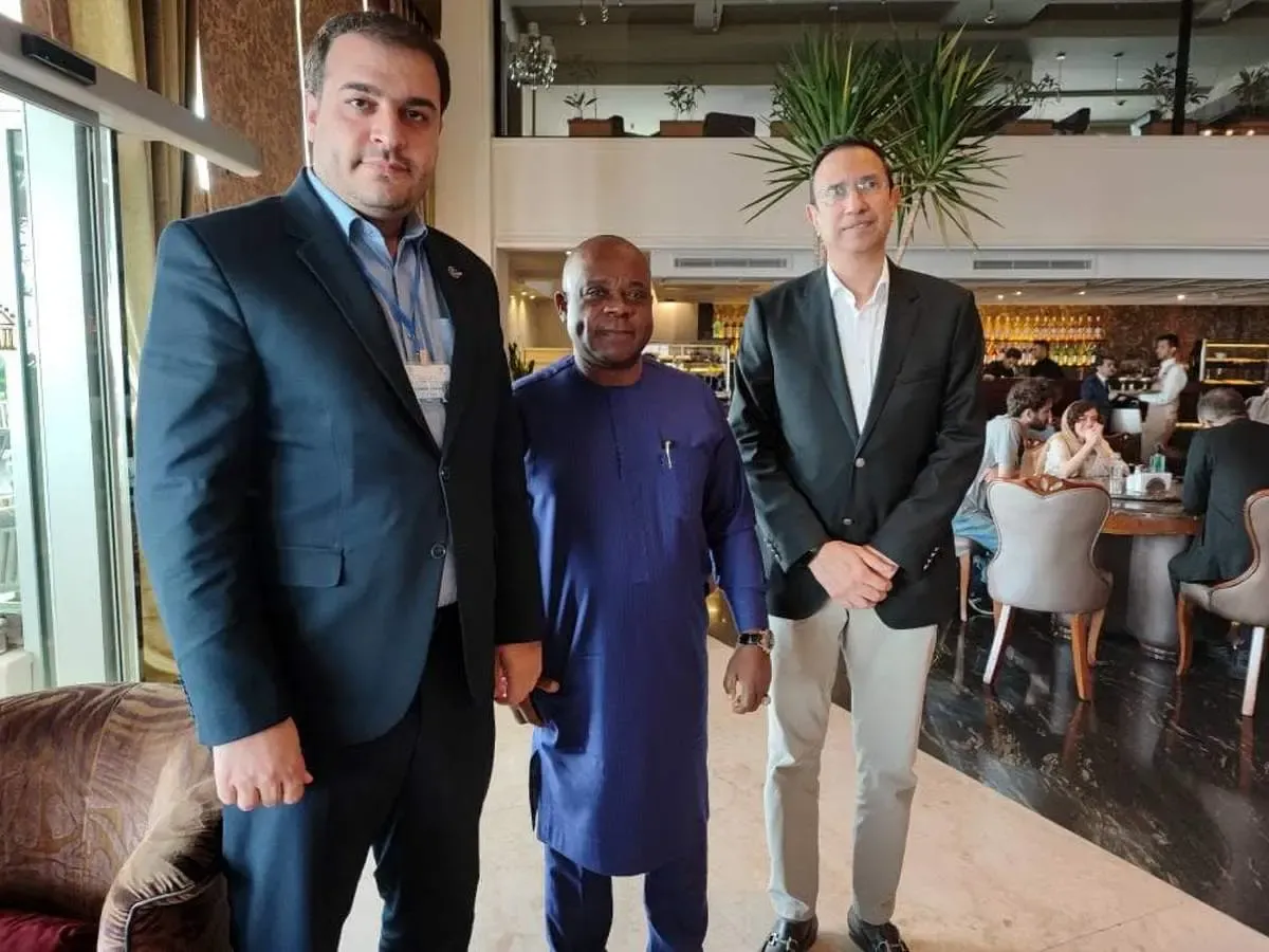 دیدار مدیر عامل منطقه ویژه اقتصادی و فرودگاه بین المللی پیام با دبیرکل سازمان همکاری اقتصادی هشت کشور در حال توسعه