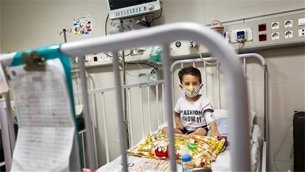 بستری کودکان تا ۶۰ درصد افزایش یافته است/ تعداد قابل توجهی از کادر درمان به کرونا مبتلا شده‌اند