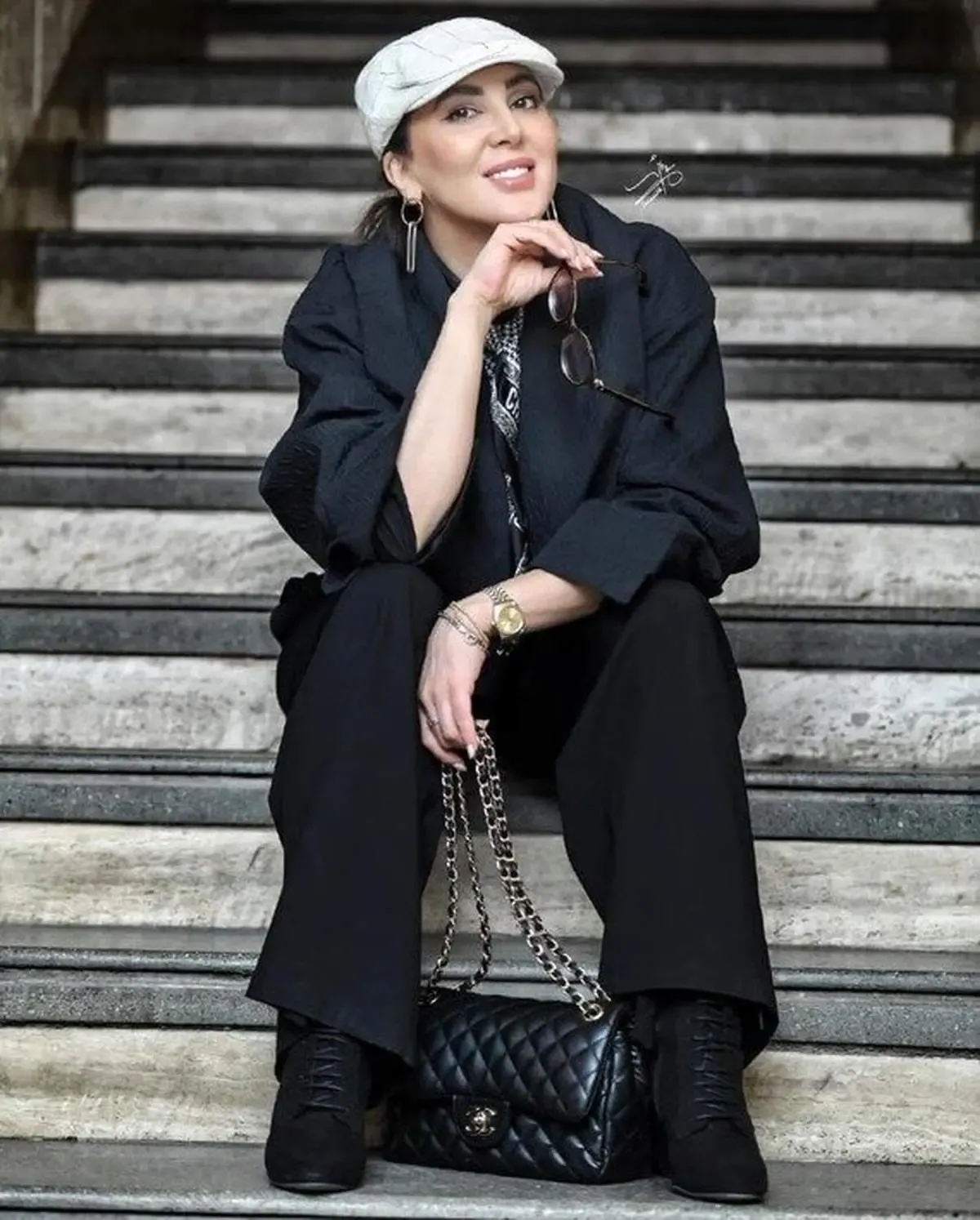 تیپ متفاوت لیلا بلوکات در سریال "از یاد رفته ها"