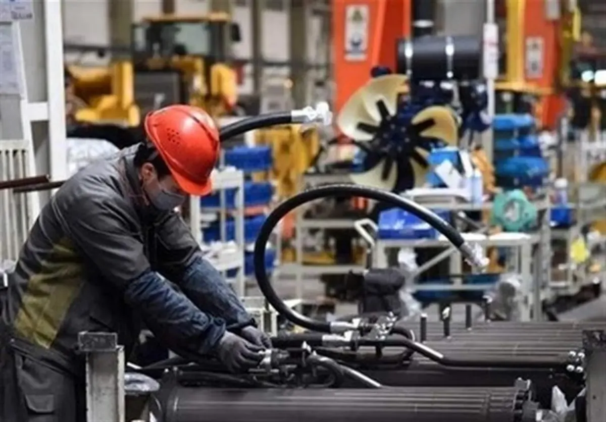 اولویت اشتغال و معیشت است یا سرویس بهداشتی؟! | پاسخ یک جامعه‌شناس به وزیر گردشگری