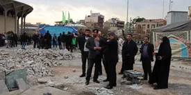 حریم تئاتر شهر در دوره کرباسچی برداشته شد؟