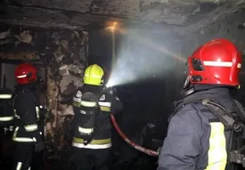 آتش‌سوزی در ساختمان تجاری-اداری خیابان انقلاب