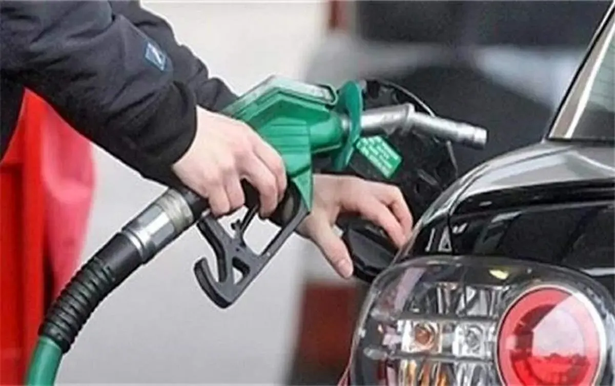 همه آنچه کشور را به واردات بنزین کشاند/ از کسری بودجه گریزی نیست/ بهترین راه حل عبور از چالش بنزین کنترل مصرف است