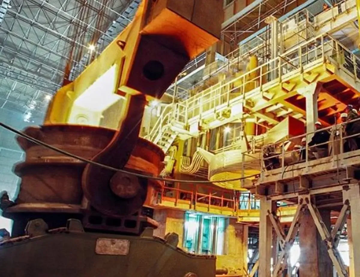 تولید یک‌میلیون و ۲۰۵ هزار تن فولاد مذاب در واحد فولادسازی با بالاترین کیفیت