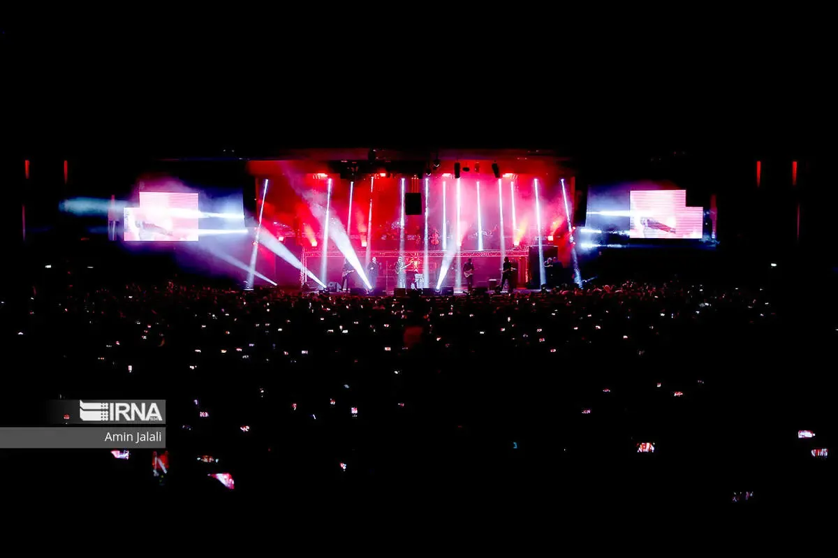 لغو اجرای دو خواننده رپ