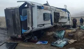 تصادف وحشتناک ۷ کشته و ۳۰ مصدوم بر جای گذاشت