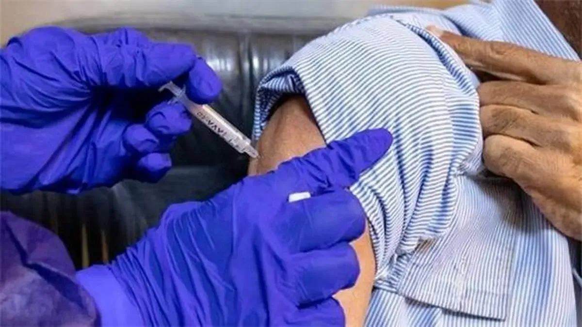 بازگشایی سامانه ثبت‌نام واکسن برای ۷۵ ساله‌ها؛ احتمالا پایان هفته