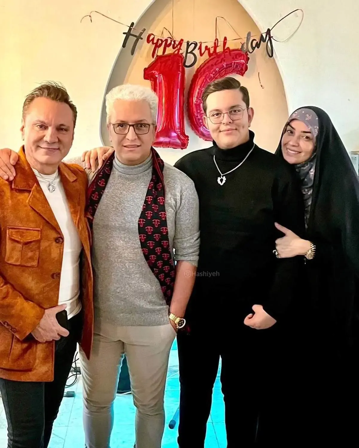 خوانندگی رسول نجفیان در جشن تولد پسر الهام چرخنده