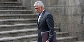 وزیر ورزش استعفا کرد | قرار بود مجلس سجادی را استیضاح کند