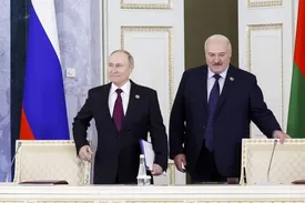 حرکات عجیب و غریب پوتین سوژه شد