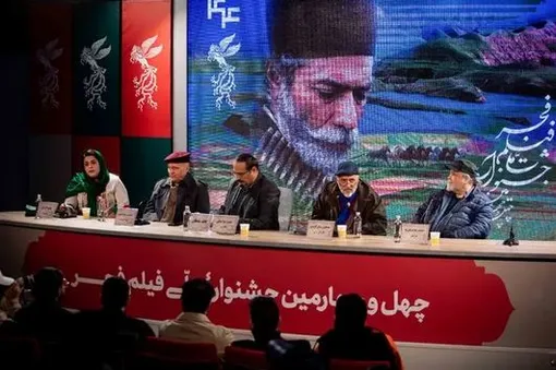 دفاع شریفی‌نیا از آنهایی که جشنواره را تحریم کردند/ ببینید