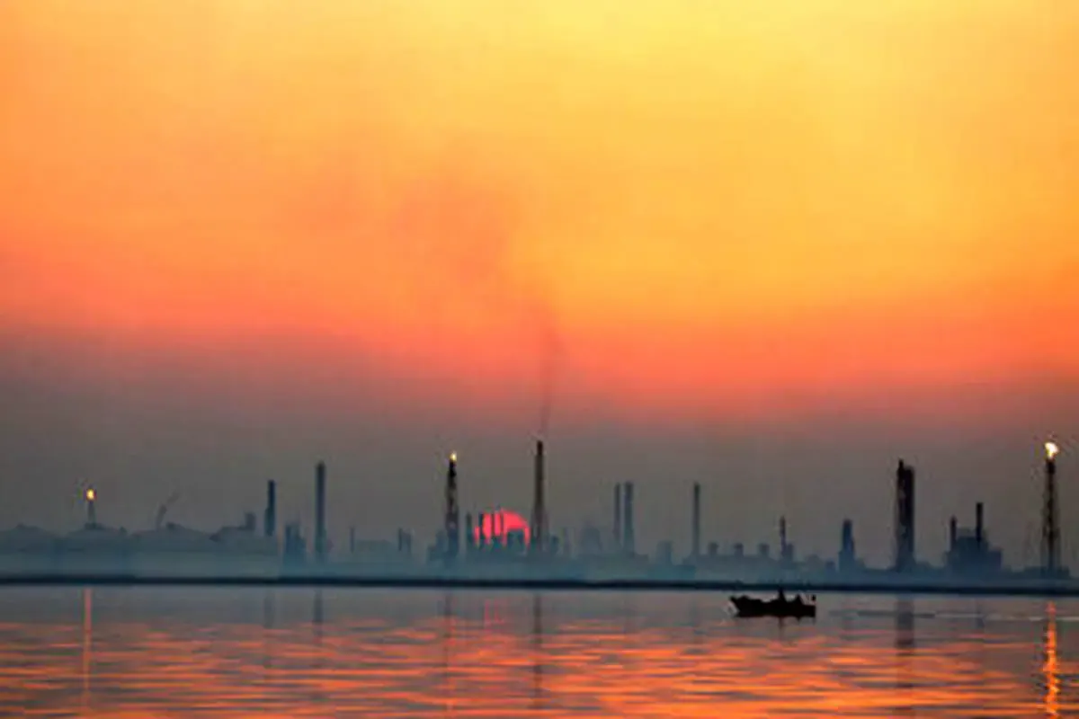 ترافیک سنگین مسافران در این بندر جنوبی+عکس