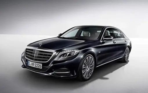 مرسدس بنز S600 رها شده در خیابان‌های ایران با شیشه های ضد گلوله