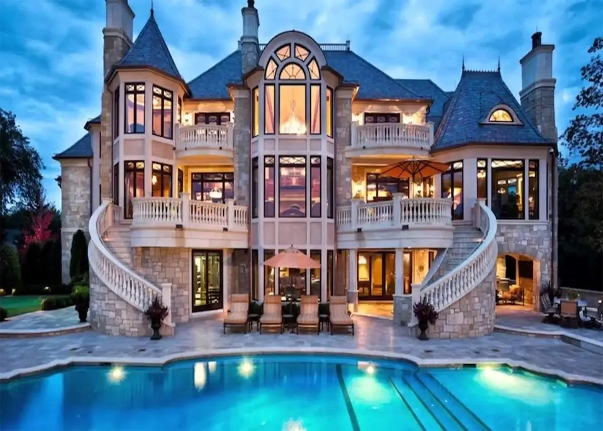 ببینید | صاحب این خانه فوق لاکچری کیست؟