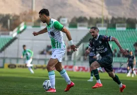 ذوب‌آهن با برتری یک بر صفر مقابل خیبر به رختکن رفت