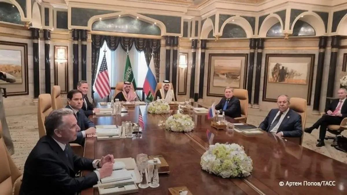 آغاز مذاکرات روسیه و آمریکا در عربستان