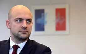 پاریس برای مذاکره با ایران نسخه پیچید