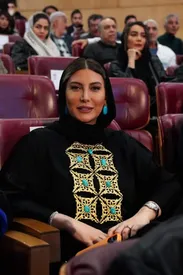 تیپ شیک «پری‌سیما» سریال ستایش در یک جشن/عکس