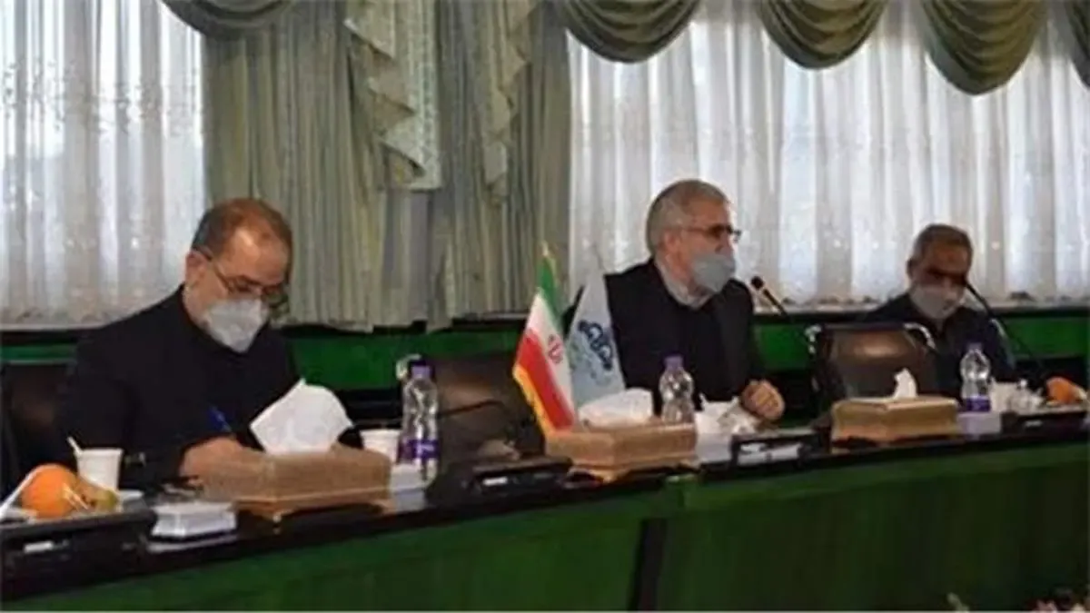 همکاری بانک قرض‌الحسنه مهر ایران و پالایشگاه نفت اصفهان توسعه می‌یابد