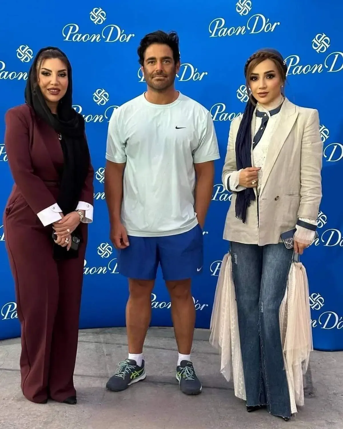 شبنم قلی خانی در دبی با این استایل رو دست سحر قریشی زد!/ عکس