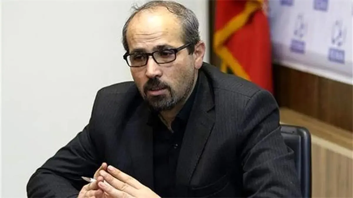 نگرانی بابت وضعیت هزاران کارگر قراردادی و پیمانکاری/ چرا مجلس طرح ساماندهی استخدام را تصویب نکرد؟