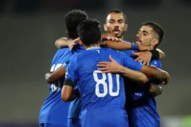 تیم استقلال به پخش مسابقه امروز از صدا و سیما اعتراض کردند!