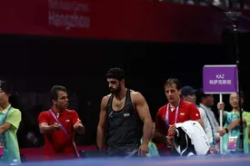 رنگرز: مدال که هیچ برای مردم جان می‌دهیم/ بضاعت کشتی فرنگی بیش از این‌ است