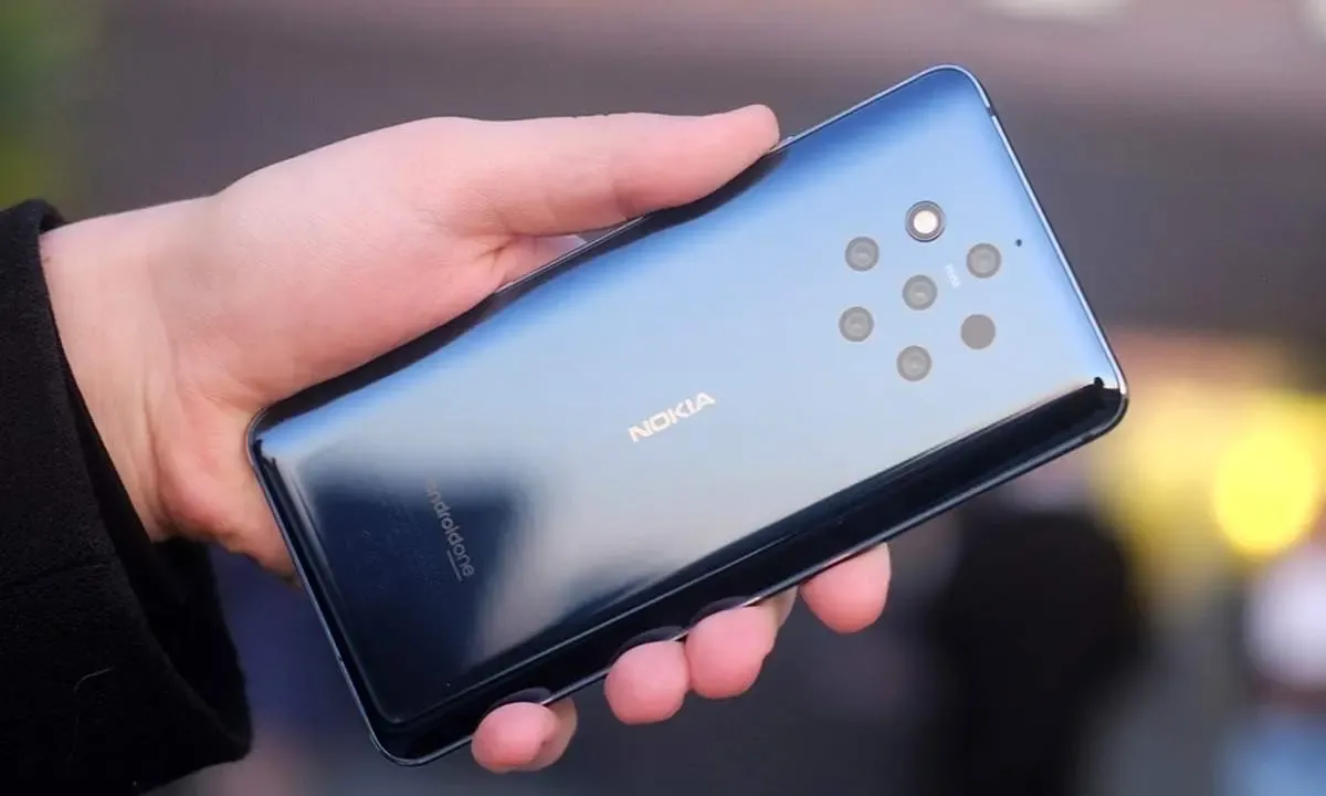 جایگاه نخست بازار گوشی‌های ساده در اختیار کدام برند است؟