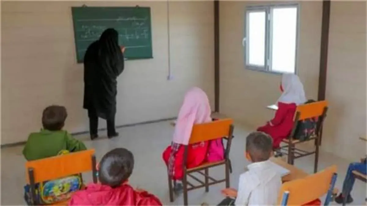 مدرسه عشایری چاه‌تلخ افتتاح شد