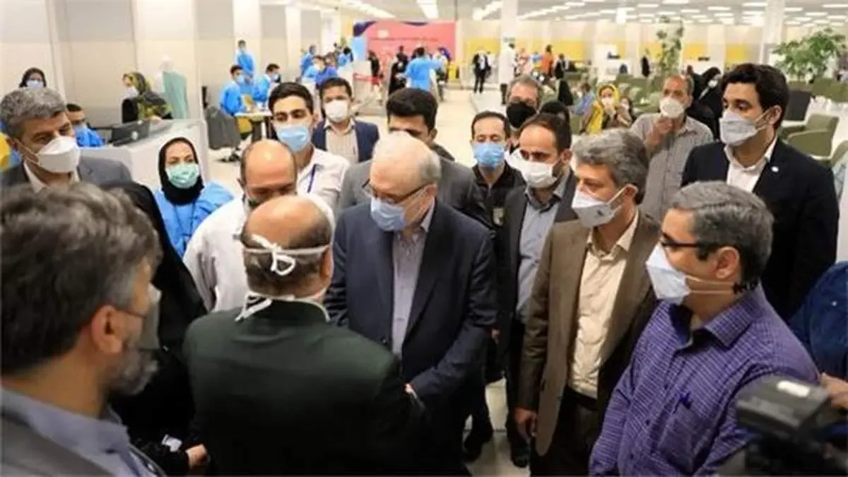 نظر وزیر بهداشت درباره  تکلیف  بازگشایی مدارس با خیز پنجم کرونا