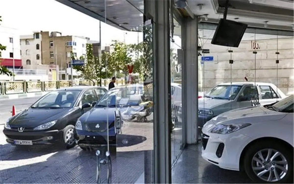 قیمت خودرو در بازار ریزشی شد