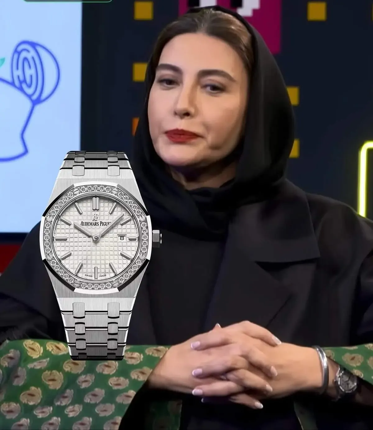 فریبا نادری با ساعت میلیاردی الماس‌نشان سوژه شد