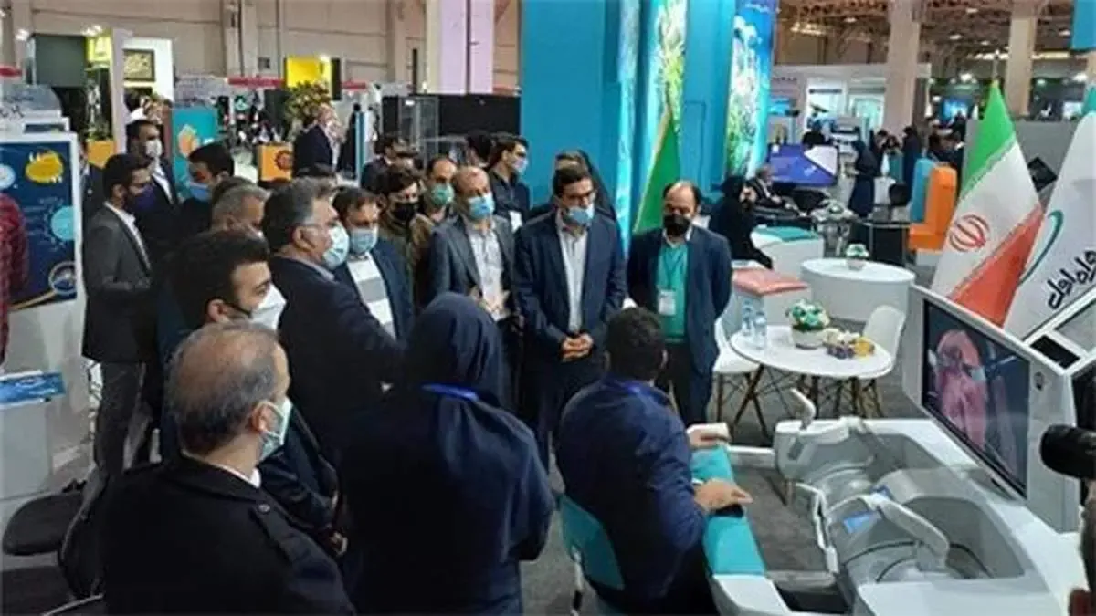 بازدید جمعی از نمایندگان مجلس از آخرین دستاوردهای فنی و دیجیتال همراه اول در ایران‌تلکام 2021