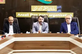 آماده همکاری در احصاء و رفع قوانین و مقررات مزاحم تولید و صادرات هستیم/ وجود صادرکنندگان ملی بیانگر ظرفیت های استان در عرصه بین المللی است