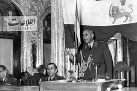 چگونه دادگاه محمد مصدق متشنج شد+ عکس