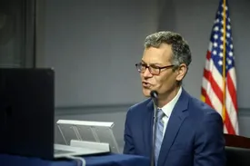 پنتاگون: کی‌یف وعده داده از مهمات خوشه‌ای در مناطق غیرنظامی استفاده نکند