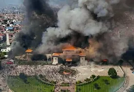 دومینوی استعفاها در نپال