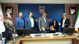 تجلیل رئیس هیئت مدیره شرکت ملی مس از بانوان قهرمان ورزش کشور