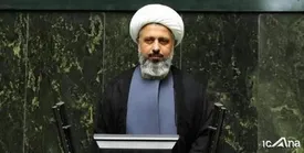 نماینده مجلس: آقای رئیس جمهور فردی توانمند به جای رئیس سازمان بورس بگذارید