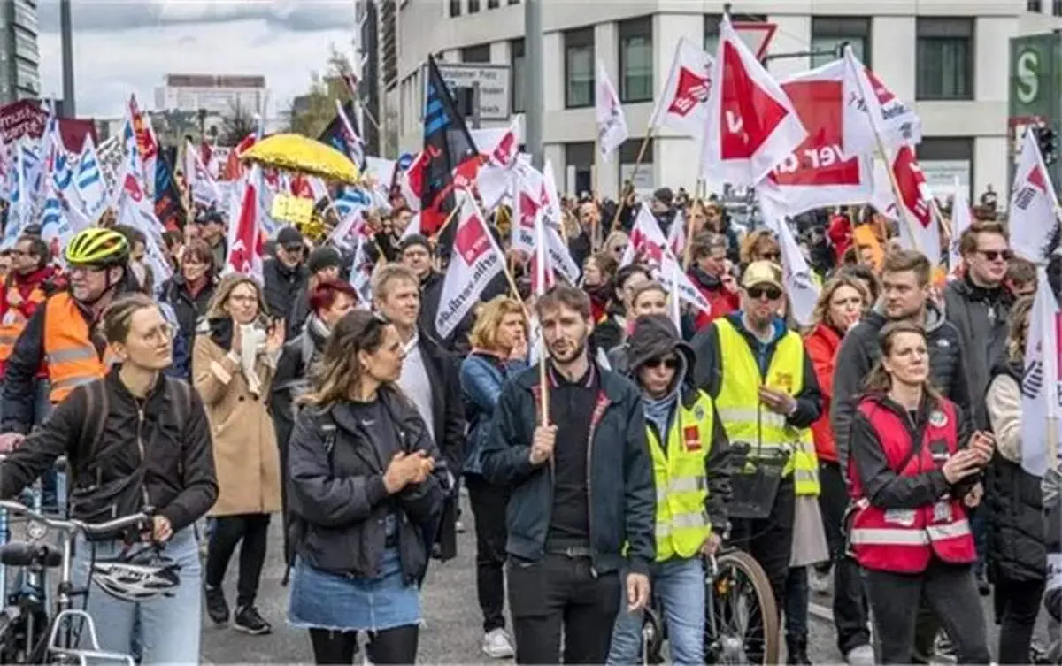 آلمان بزرگترین اعتصاب چند دهه اخیرش را تجربه می‌کند/ اتحادیه‌های کارگری در صف مقدم اعتراض