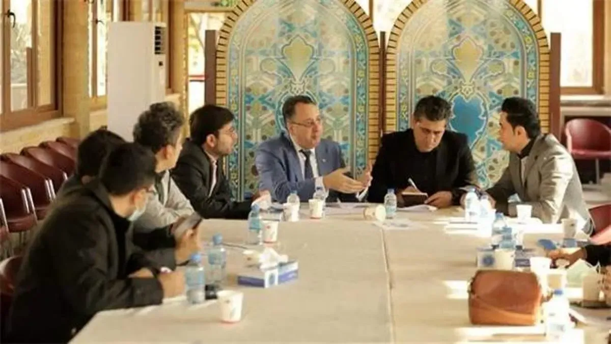 گفتگوی تخصصی شرکتهای تابعه  با شرکتهای دانش بنیان در موضوعات دانش محور