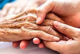 هشدار کم‌آبی بدن بعد از ۶۰ سالگی